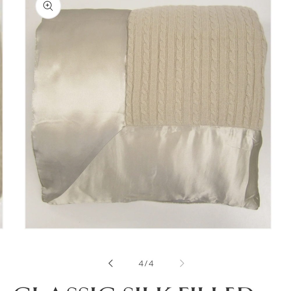 Kumi Kookoon Luxurious Silk and Cashmere Throw Blanket In Indigo - Picture 5 of 8